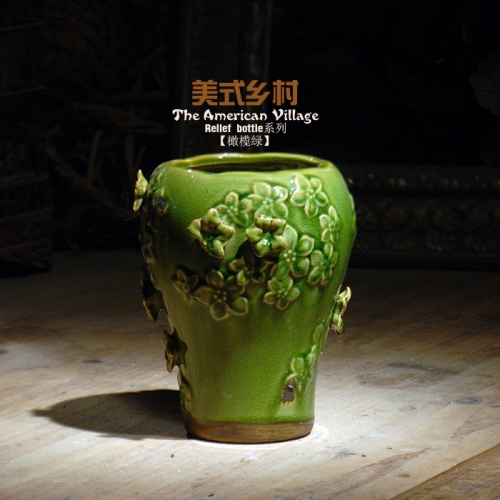 美式乡村陶瓷花瓶绿釉手工浮雕花插工艺品复古做旧橄榄绿瓷器摆件